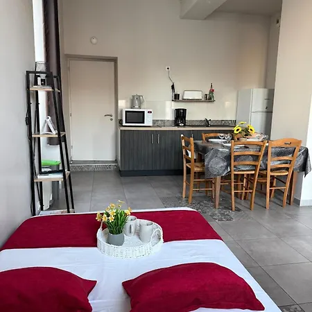 Les Glaneuses Côté Boulangerie Centre-bourg à 3 Min Du Puy Dufou