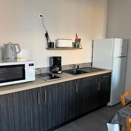 Apartamento Les Glaneuses Côté Boulangerie Centre-bourg à 3 Min Du Puy Dufou