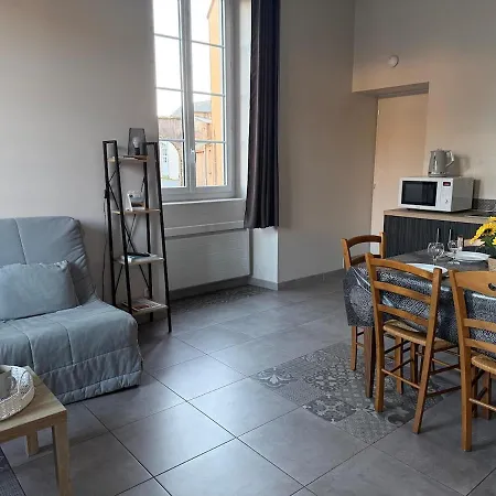 Les Glaneuses Côté Boulangerie Centre-bourg à 3 Min Du Puy Dufou Apartamento *