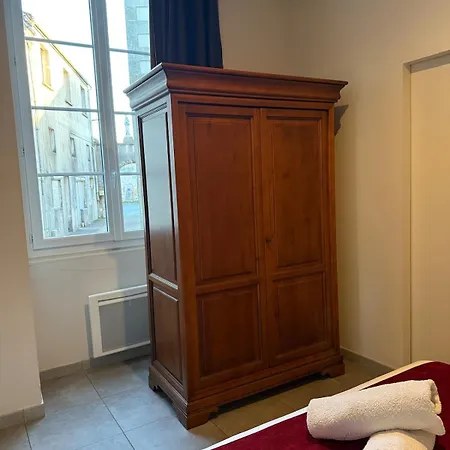 Apartamento Les Glaneuses Côté Boulangerie Centre-bourg à 3 Min Du Puy Dufou *