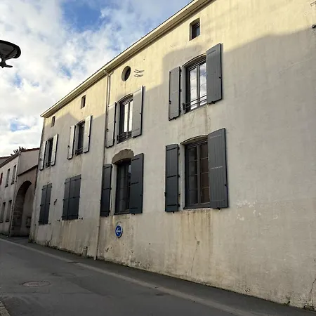 Les Glaneuses Côté Boulangerie Centre-bourg à 3 Min Du Puy Dufou Apartamento Les Épesses
